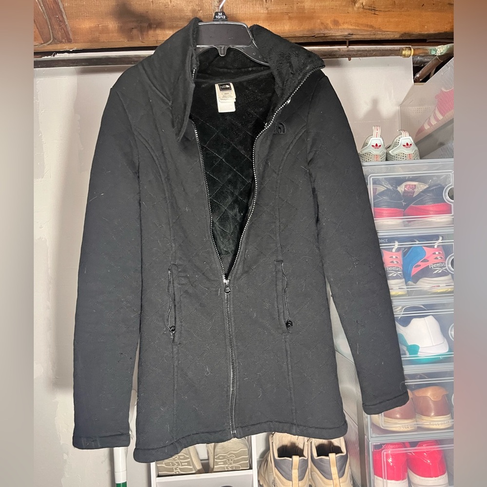 The North Face Women's Black Puffer Jacket